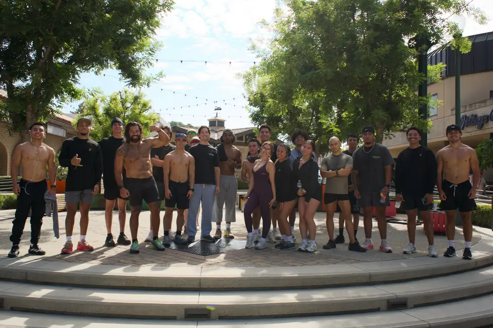 The first SÜPAFIT Run Club crew lined up for a group shot in Glendora