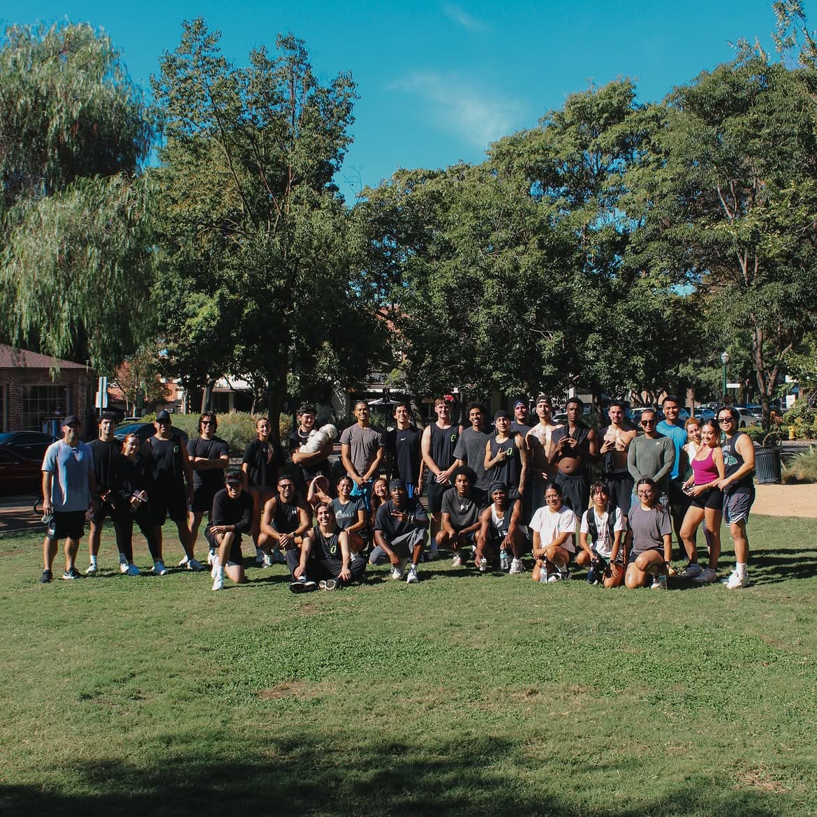 Big group shot of the run club crew at Shelton Park in Claremont